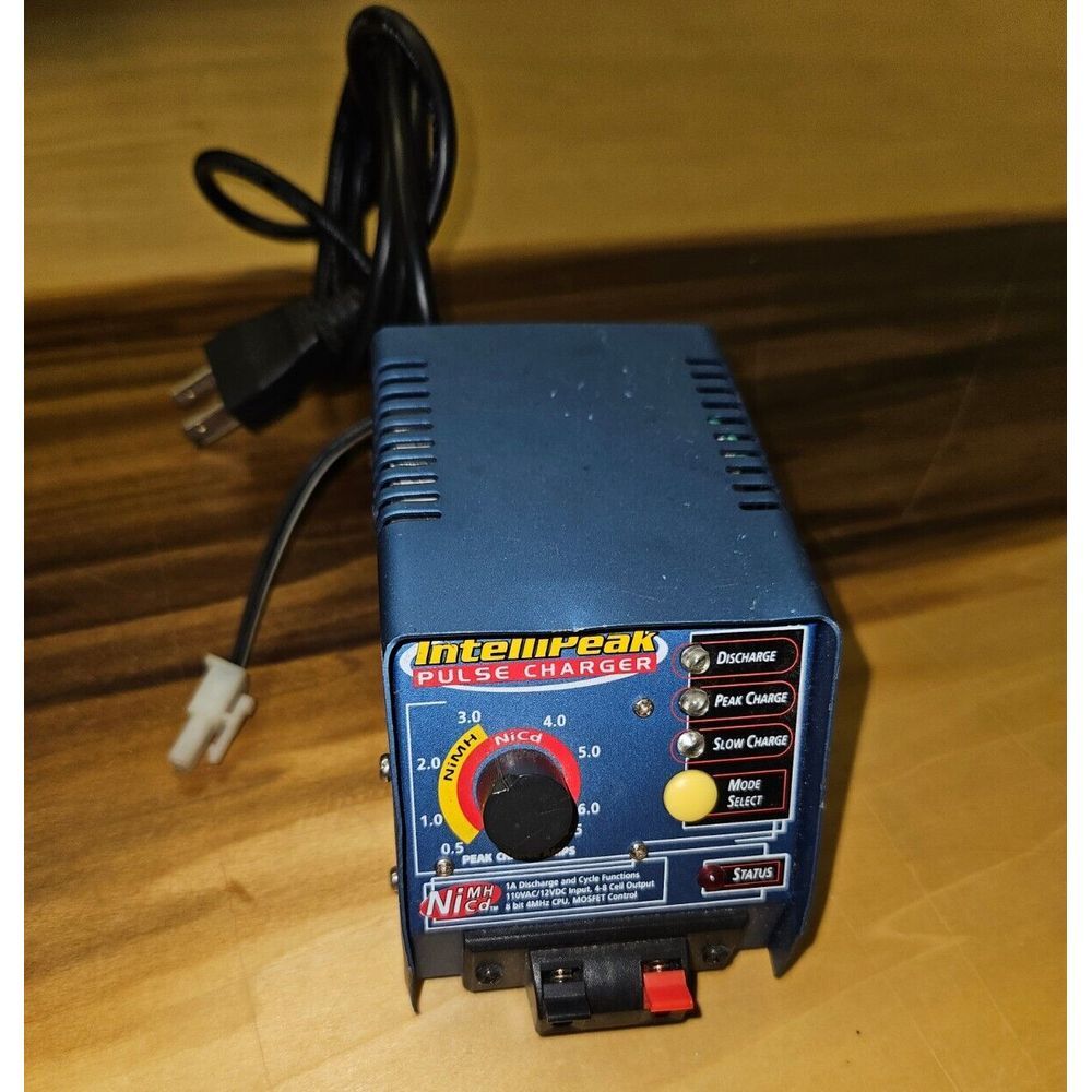 Duratrax IntelliPeak Pulse Charger For NiMh NiCd RC Batteries Gently Used